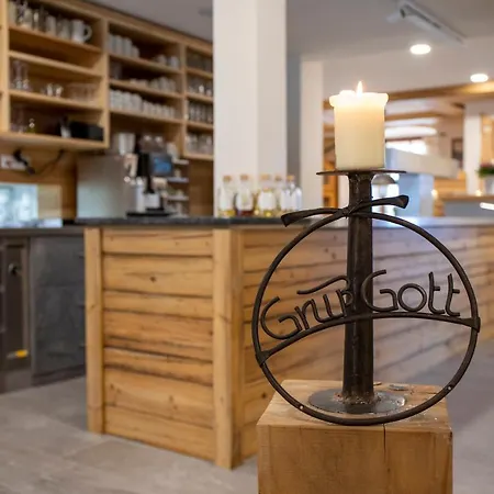 Adler Otel Oberteuringen